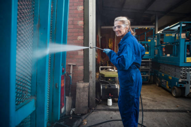 Best Local Pressure Washing Services  in Deerfield, IL
